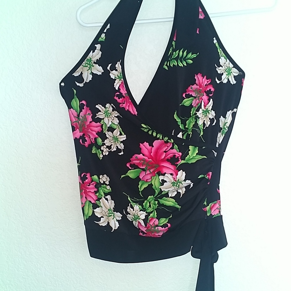 Halter top